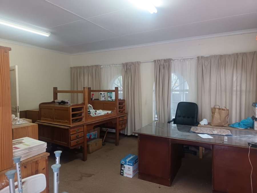 5 Bedroom Property for Sale in Royldene Northern Cape